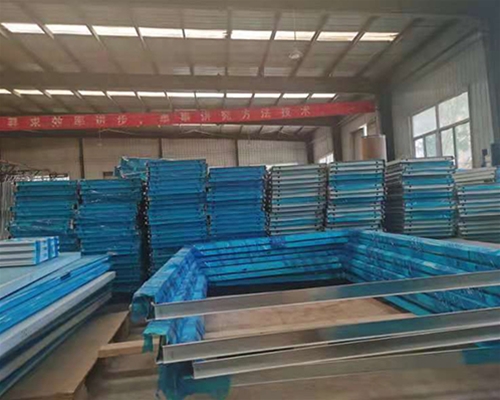 生產(chǎn)車(chē)間