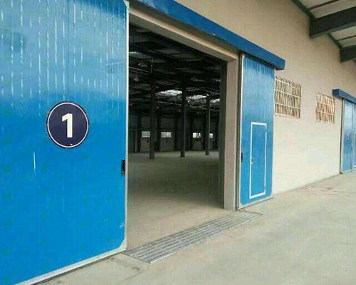 工業(yè)推拉門