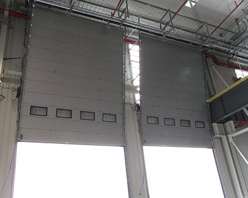 工業(yè)提升門