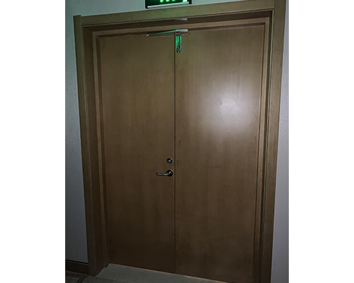 烤漆木質(zhì)防火門(mén)