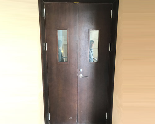 木質(zhì)防火門(mén)