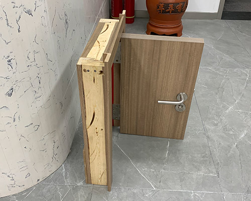 套裝木質(zhì)防火門(mén)樣品